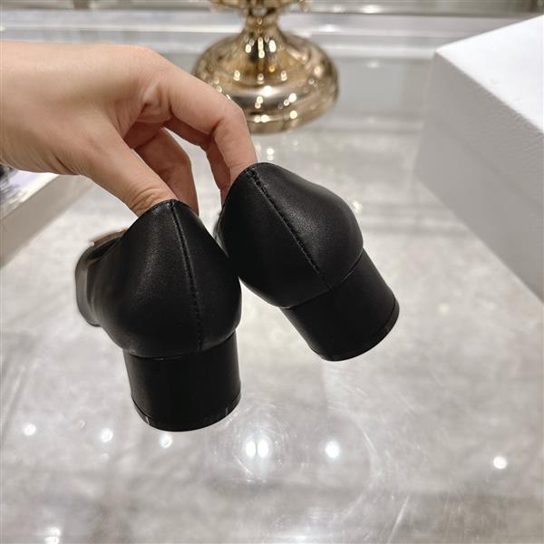 2025112717154144 270